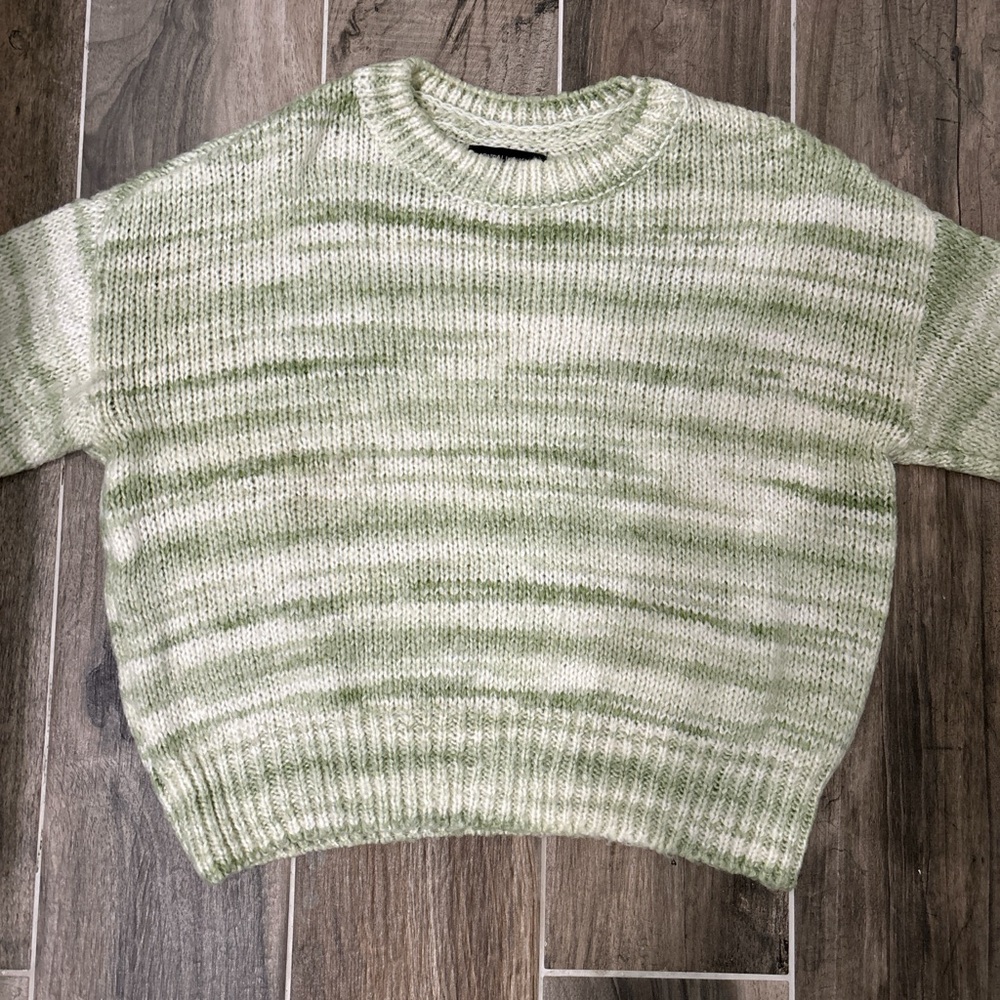 Kendall & Kylie green and white knit sweater